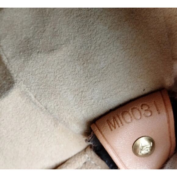 Louis Vuitton LV Shoulder Bag Looping GM Brown Monogram - Picture 9 of 9